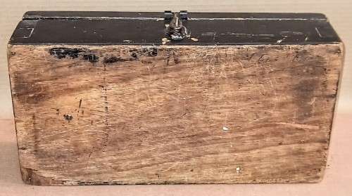 SADF 4 Signals Squadron Wooden Box. 35cm x 17cm x 11cm