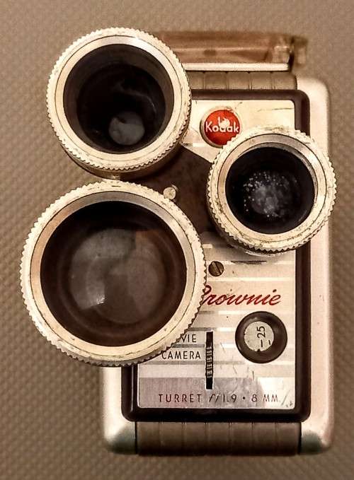 Kodak Brownie Movie Camera. Read description
