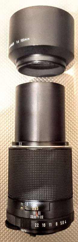 SMC Pentax Takumar. 1:4 Macro 100mm Lens. M42 Screw Mount. In working condition
