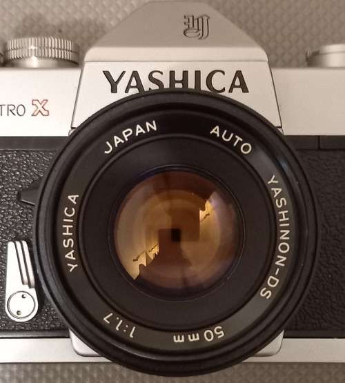 Yashica TL Electro X Film Camera 35mm. Good working condition