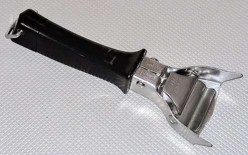 CorningWare P-Series Detachable Handle (P-10-HG) 1958.