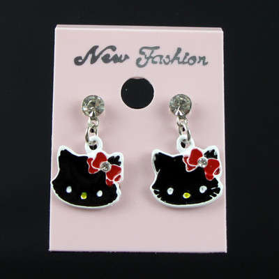 HELLO KITTY EARRINGS - BLACK & RED