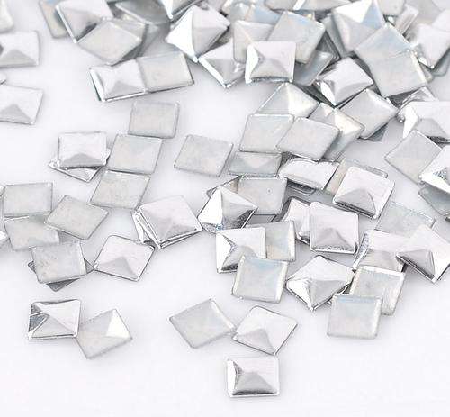 100PCS ALUMINUM TONE 7MM SQUARE METAL STUDS FOR NAIL ART & CRAFTS