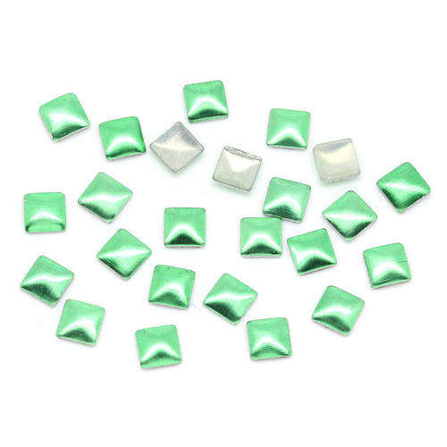 100PCS 2MM ALUMINIUM TONE SQUARE METAL STUD FOR NAIL ART & CRAFTS - METALIC GREEN