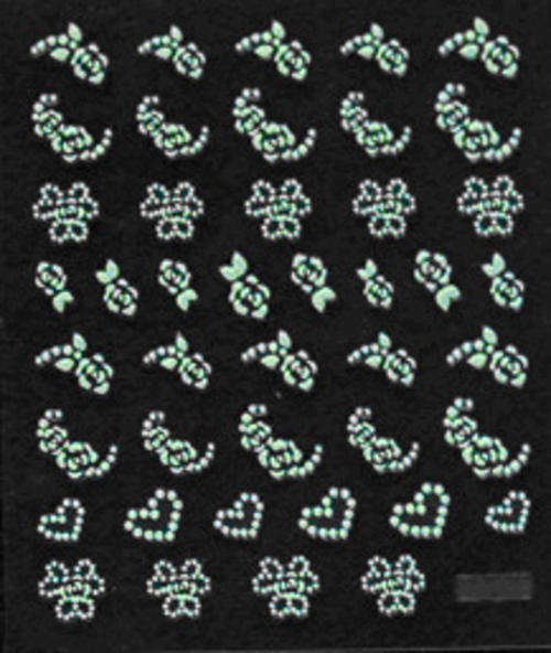 NAIL ART-GLOW IN THE DARK