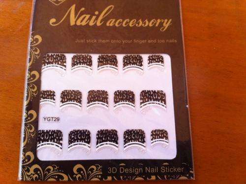 NAIL ART