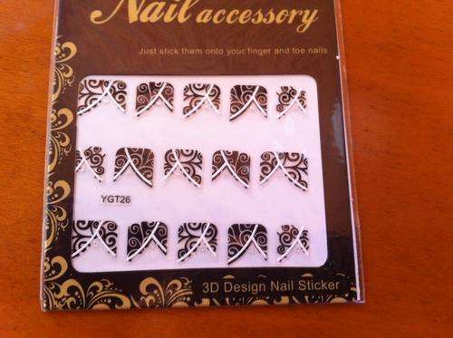 NAIL ART