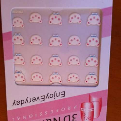NAIL ART