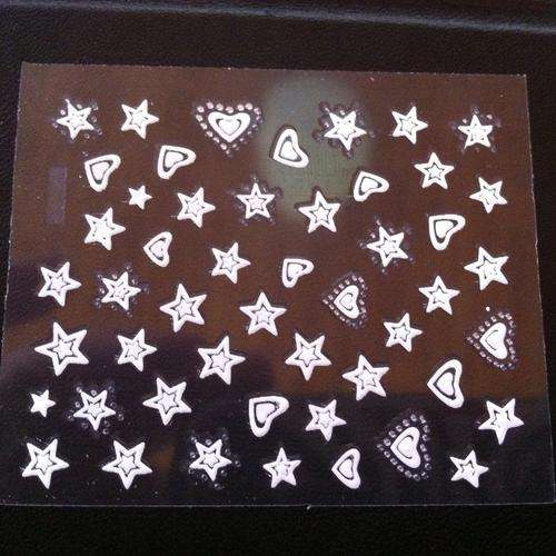 NAIL ART
