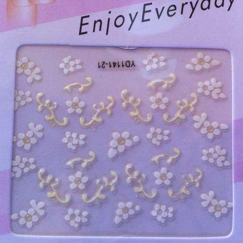 NAIL ART