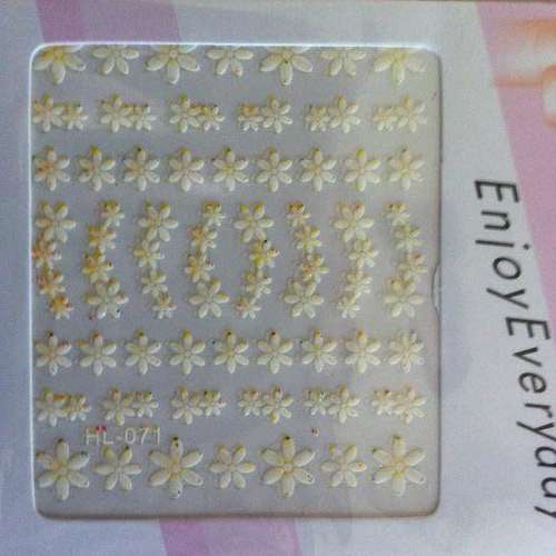 NAIL ART
