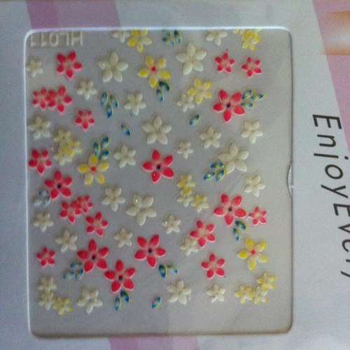 NAIL ART