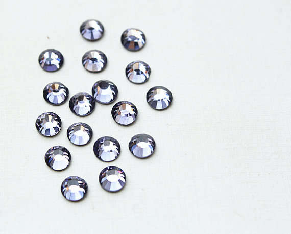 1 x GROSS - HOT-FIX SS16  3.8 - 4 mm CRYSTAL RHINESTONES - LIGHT AMETHYST