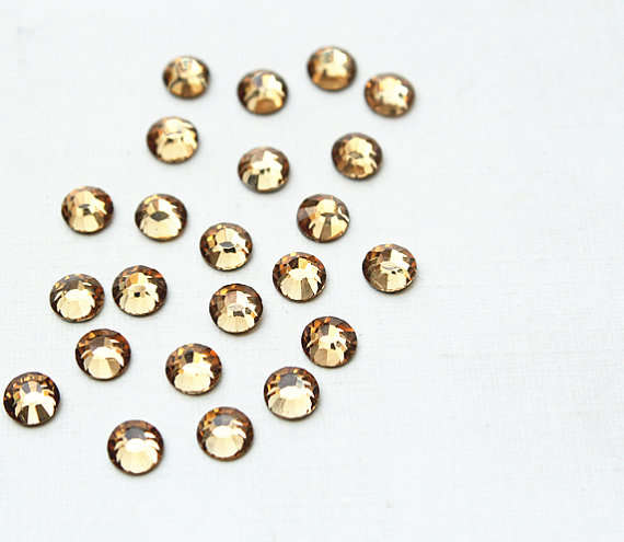 1 x GROSS - HOT-FIX SS16  3.8 - 4 mm CRYSTAL RHINESTONES - LIGHT TOPAZ