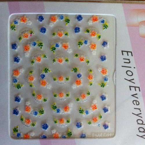 NAIL ART