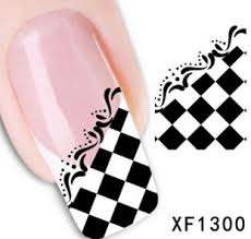 NAIL ART