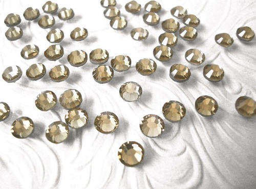 1 X GROSS (144 PCS) SS20 (5MM)  IRON ON HOT FIX (HOTFIX) FLATBACK RHINESTONE  - LIGHT COLORADO