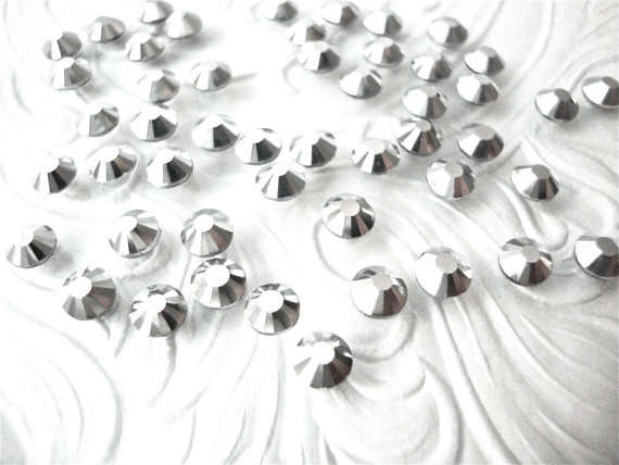 (144 PCS) SS6 (2MM)  IRON ON HOT FIX (HOTFIX) FLATBACK RHINESTONE  - SILVER HEMATITE