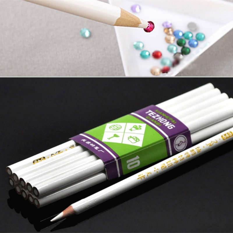 NAIL ART - White Nail Art Rhinestone Picker