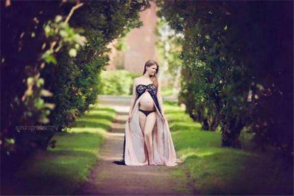 Black Open Front Maternity Photoshoot Lace Dress L