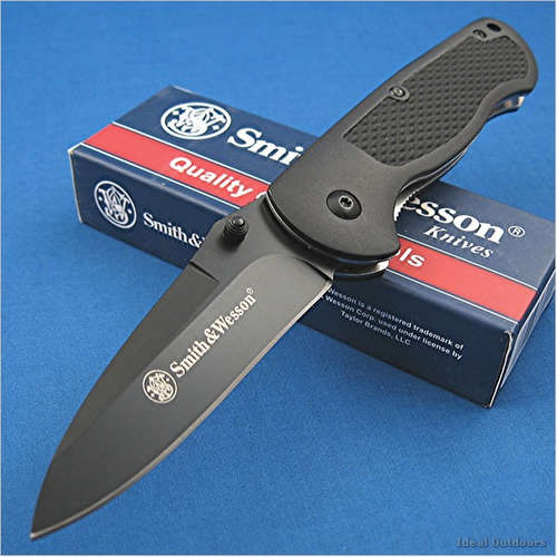 SMITH & WESSON Black Finish Bullseye Linerlock Knife