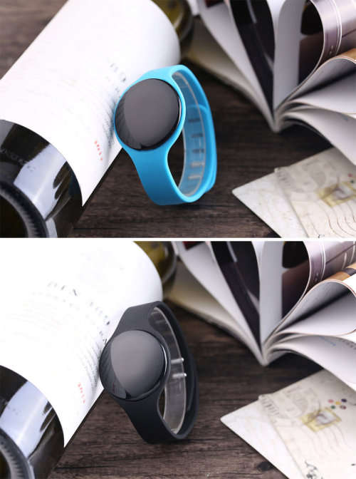 Bluetooth Smart Watch and Fitness Tracker
