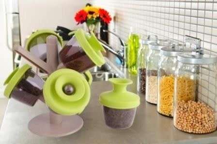 Pop up spice rack in blue