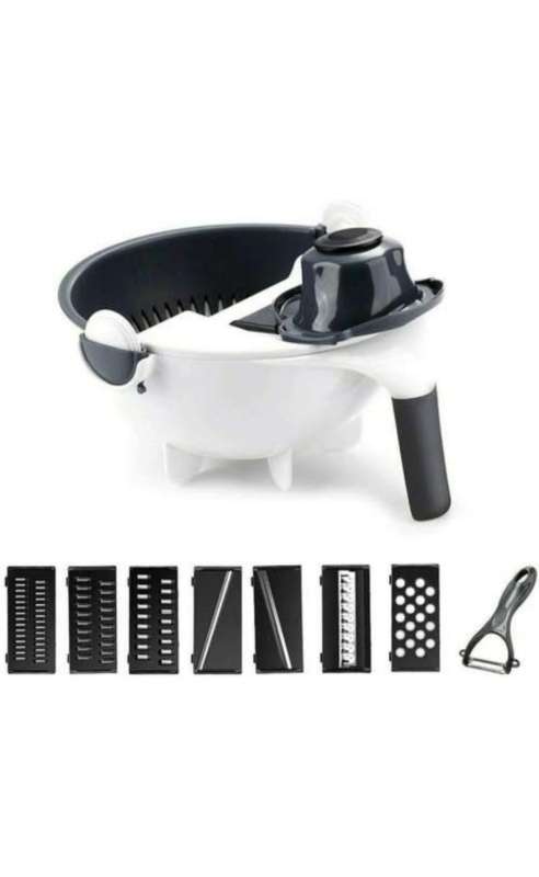 Multifunctional veg cutter wet basket
