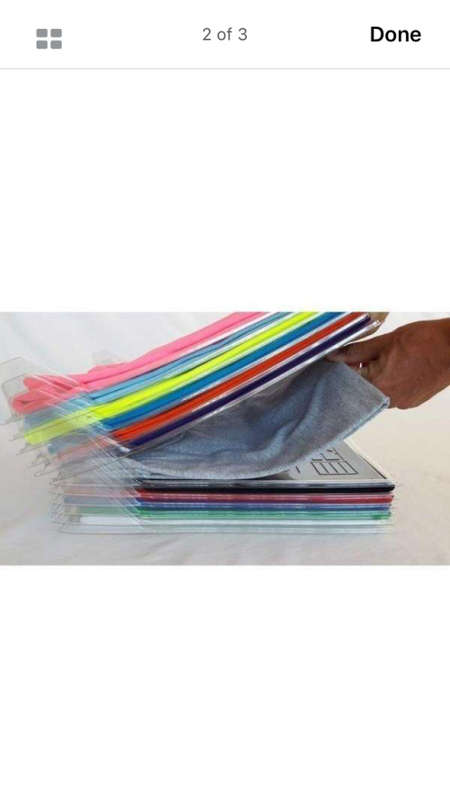 T Shirt Folder