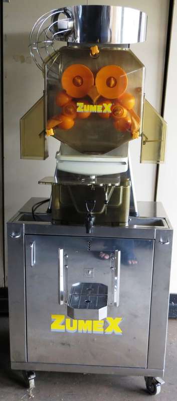 Zumex Citrus Juicer ***make an offer now and save a fortune!***