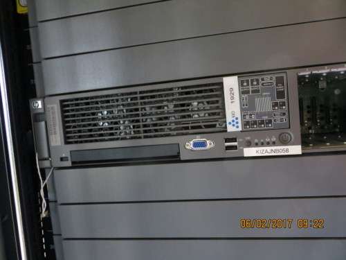 HP 42U Server Rack