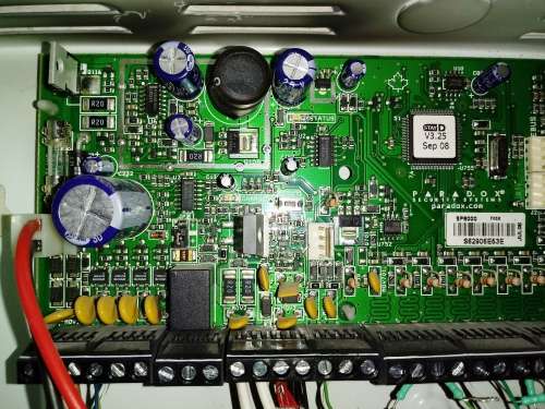 Paradox SP6000 Alarm Panel with Box - Used but working