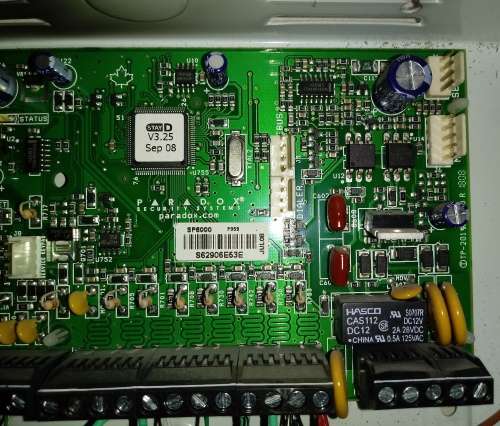 Paradox SP6000 Alarm Panel with Box - Used but working