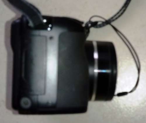 Kodak Z8612 IS EasyShare Digital Zoom Camera