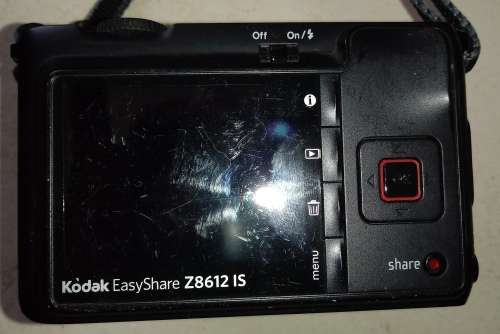 Kodak Z8612 IS EasyShare Digital Zoom Camera