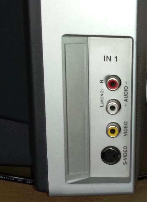 Logik LT2974 74cm TV