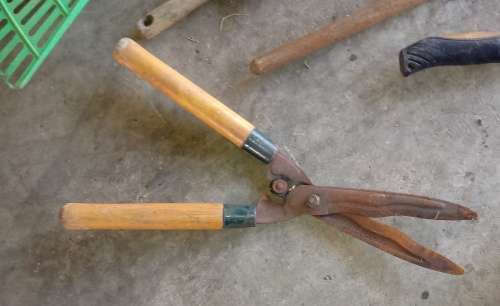 Assorted Gardening Tools - 13pcs   ***Restock your Garden Service***