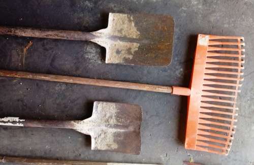 Assorted Gardening Tools - 13pcs   ***Restock your Garden Service***