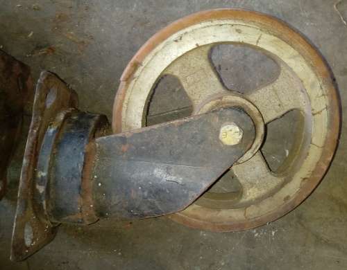 200mm Heavy Duty Metal Swivel Castor Wheels - set of 4