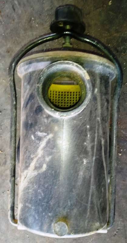 Swimming Pool Pump Flange & Leaf Trap