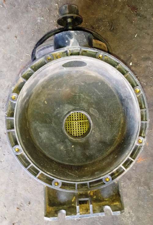 Swimming Pool Pump Flange & Leaf Trap