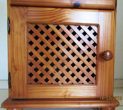 Bedside Pedestal Single Drawer - Knotty Pine with Oregon Pine Lacquer