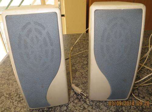 PC Speakers - Powered by 3.5mm Jack