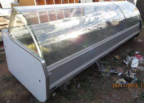 Supermarket Display Fridge ***make an offer now and save a fortune!***
