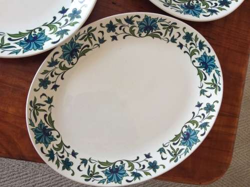 3 x Midwinter Platters - Spanish Design by Jessie Tait
