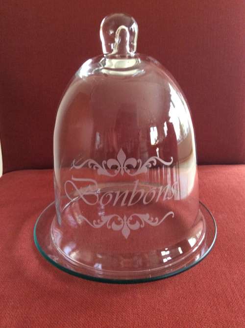 Small Cake Dome & Glass Plate - beautifully etched