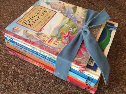 7 x Classic Children's Stories.