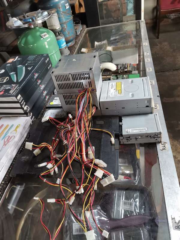 Computer spares parts items *1 BID for LOT*