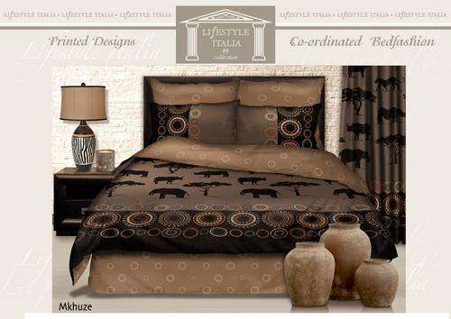 Double Duvet Cover Set with Printed Detail - SUPERIOR QUALITY