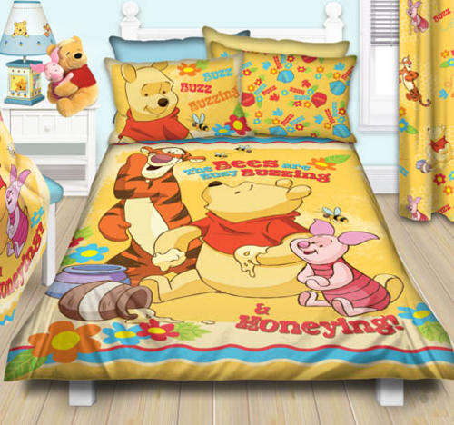 POOH Buziing - Three Quarter - Original